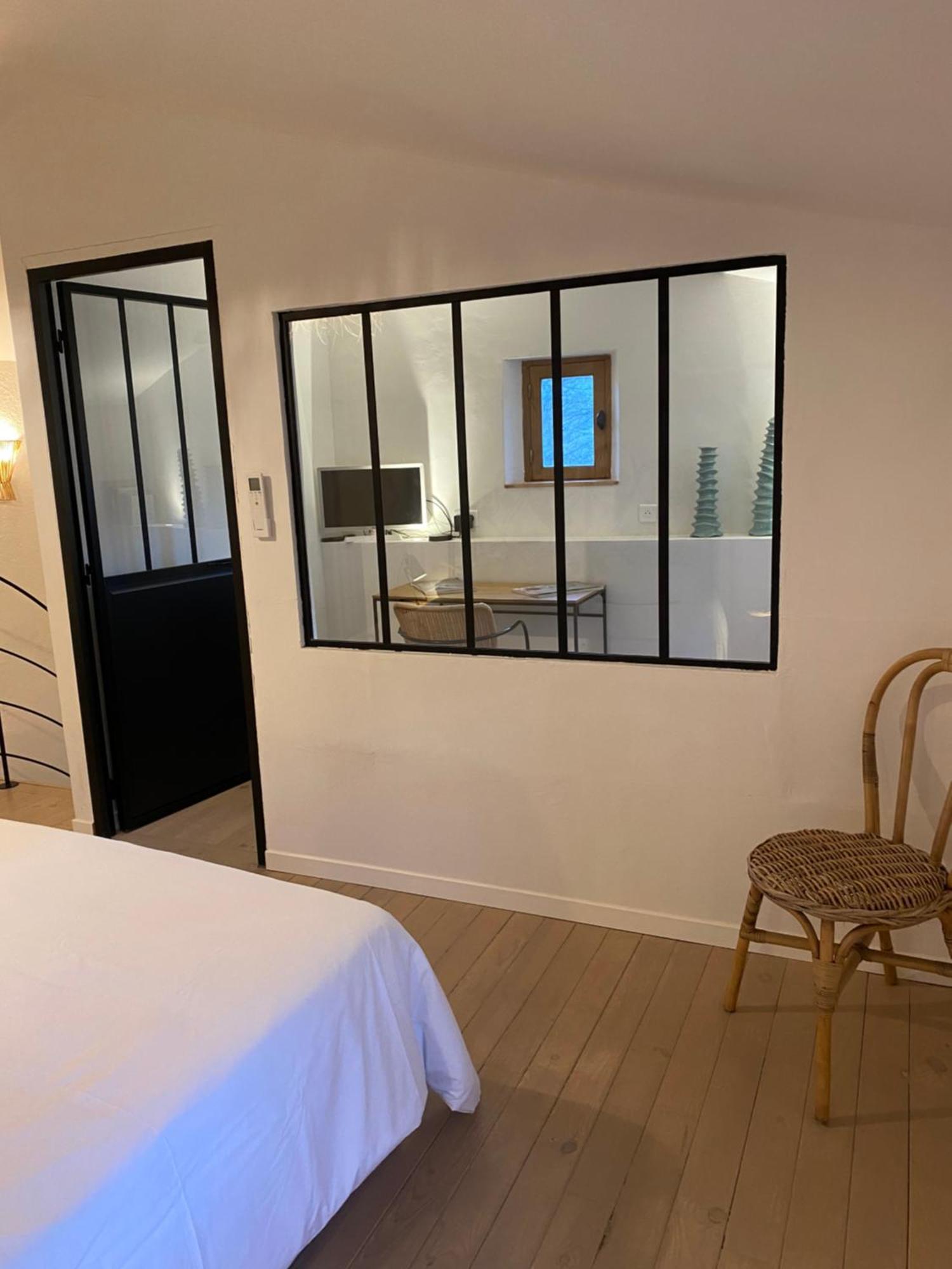 Maison Au Coeur Du Village Apartment